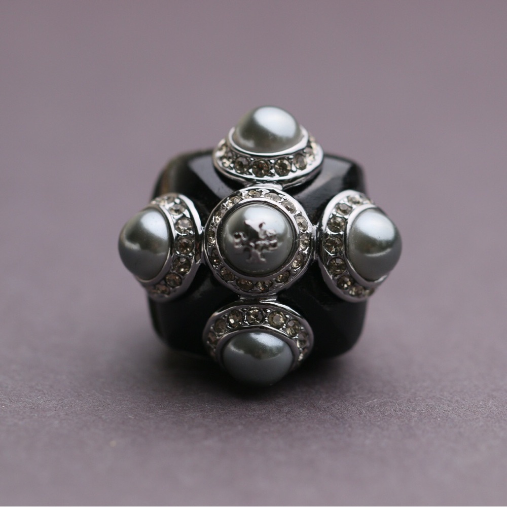 Vintage Tory Burch Bold Pearl Statement Ring Size 8